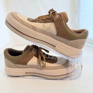 Michael Kors Women's Aurora Lace-Up Sneakers-Driftwood Tan- Size 9-Like New